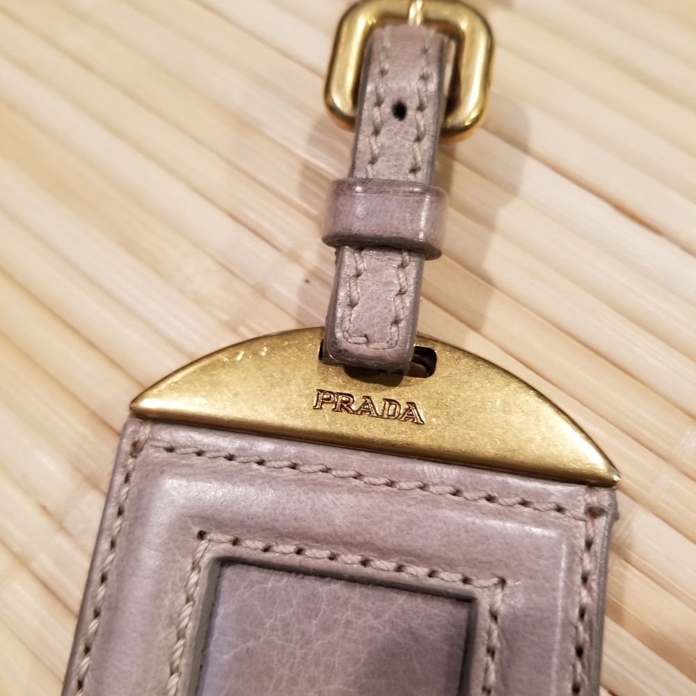 PRADA Beautiful Nametag Charm - Picture 6 of 12